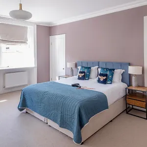 Dream - Barton House Apartment